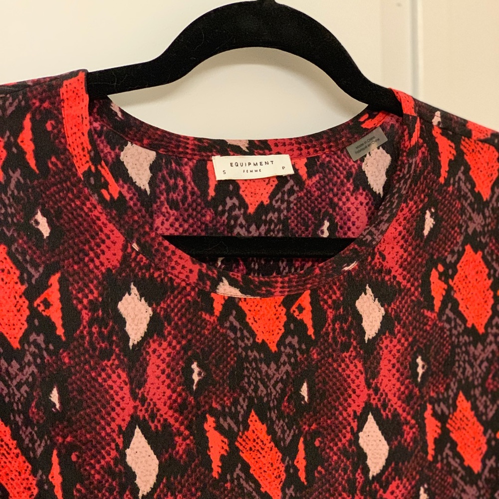 New Equipment Python Silk Blouse Small 100% Silk - image 3